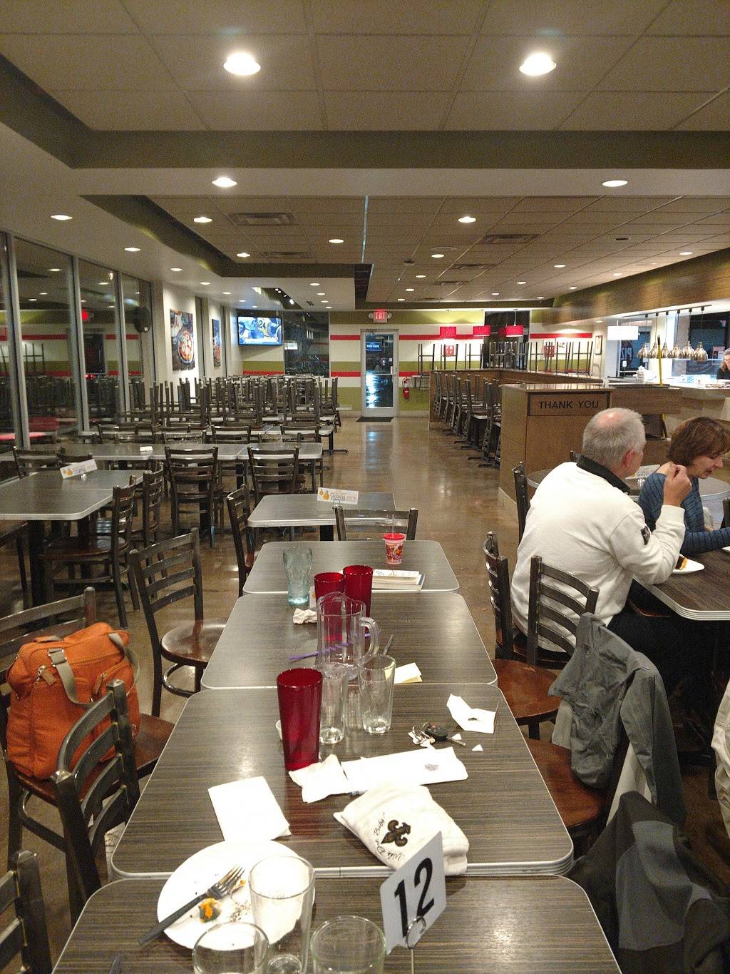 Pizzelii | restaurant | 7639 Wooster Pike, Cincinnati, OH 45227, USA | 5134073007 OR +1 513-407-3007