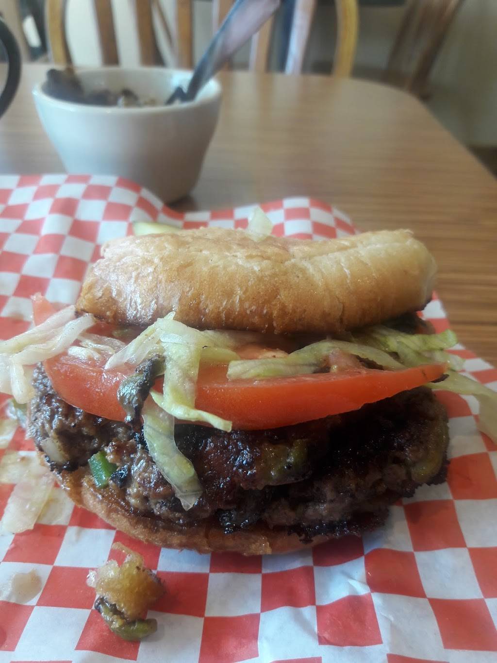 Good Eats Grill | restaurant | 1114 Francis St, Longmont, CO 80501, USA | 3037762450 OR +1 303-776-2450