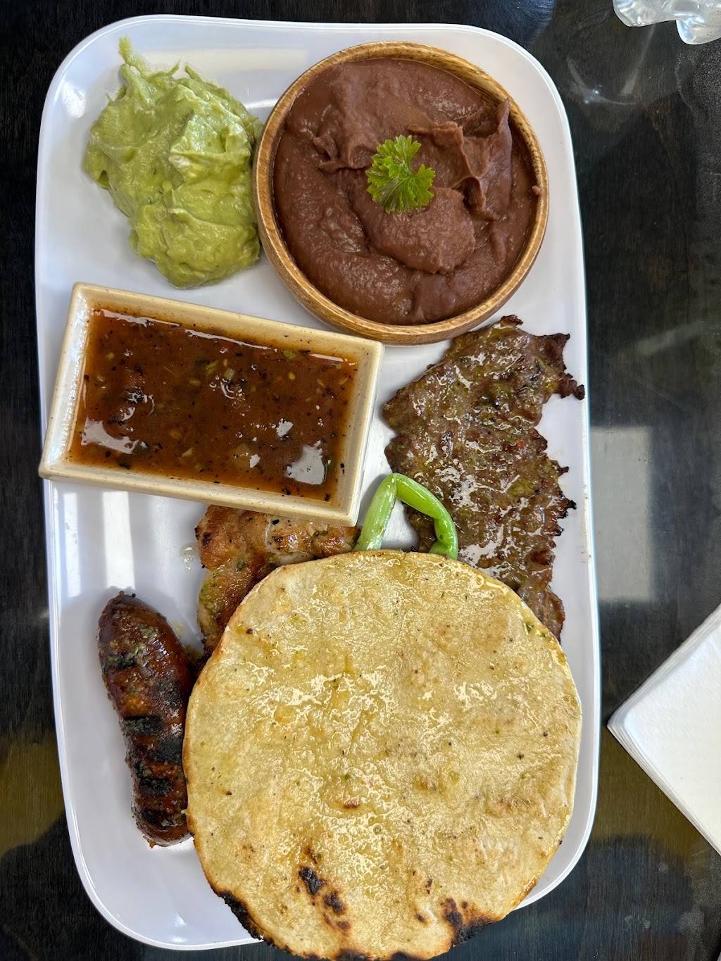 Delicias de Centeoamericana | restaurant | 7810c Lee Hwy, Falls Church, VA 22042, USA | 7039953333 OR +1 703-995-3333