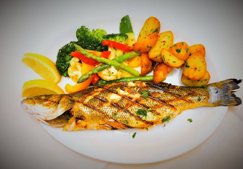 Parmigiano Trattoria | restaurant | 3186 Yonge St, Toronto, ON M4N 2L1, Canada | 4164896668 OR +1 416-489-6668