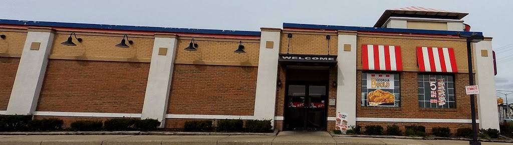 KFC | restaurant | 20351 W Bluemound Rd, Waukesha, WI 53186, USA | 2627844144 OR +1 262-784-4144