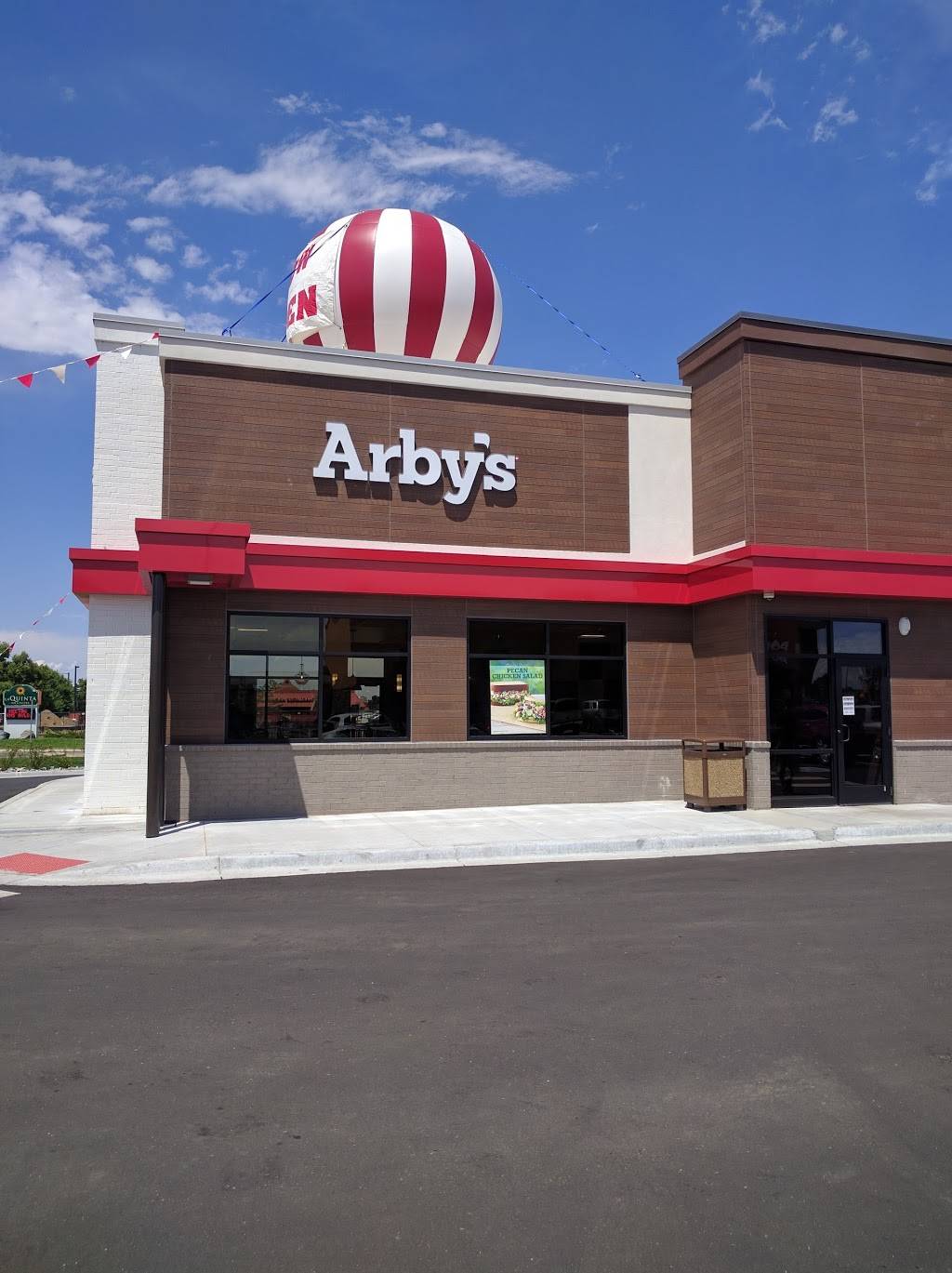 Arbys | restaurant | 4390 N, Peoria St, Denver, CO 80239, USA | 3033718117 OR +1 303-371-8117