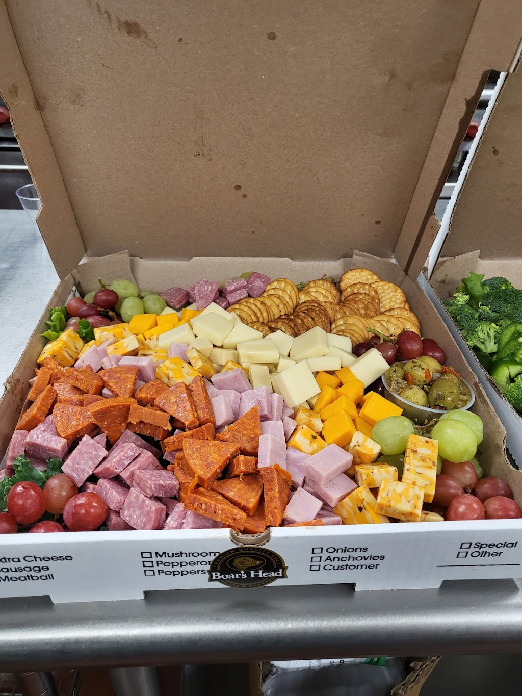 Twin City Island Deli | restaurant | 2092 Grand Island Blvd, Grand Island, NY 14072, USA | 7167755343 OR +1 716-775-5343