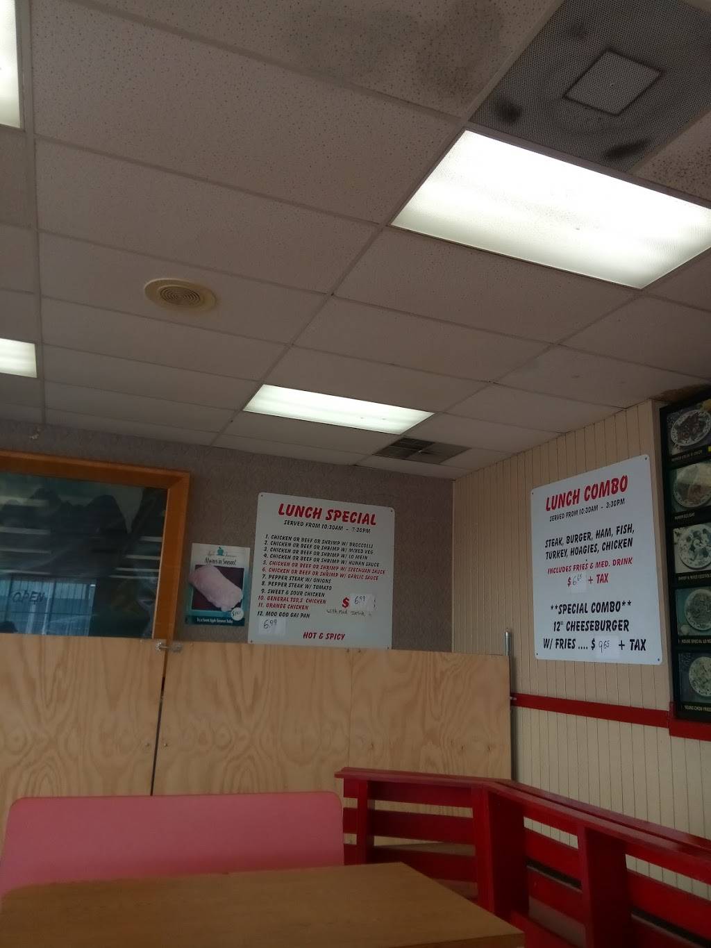 Yums Restaurant | restaurant | 2265 Park Ave, Memphis, TN 38114, USA | 9013271696 OR +1 901-327-1696