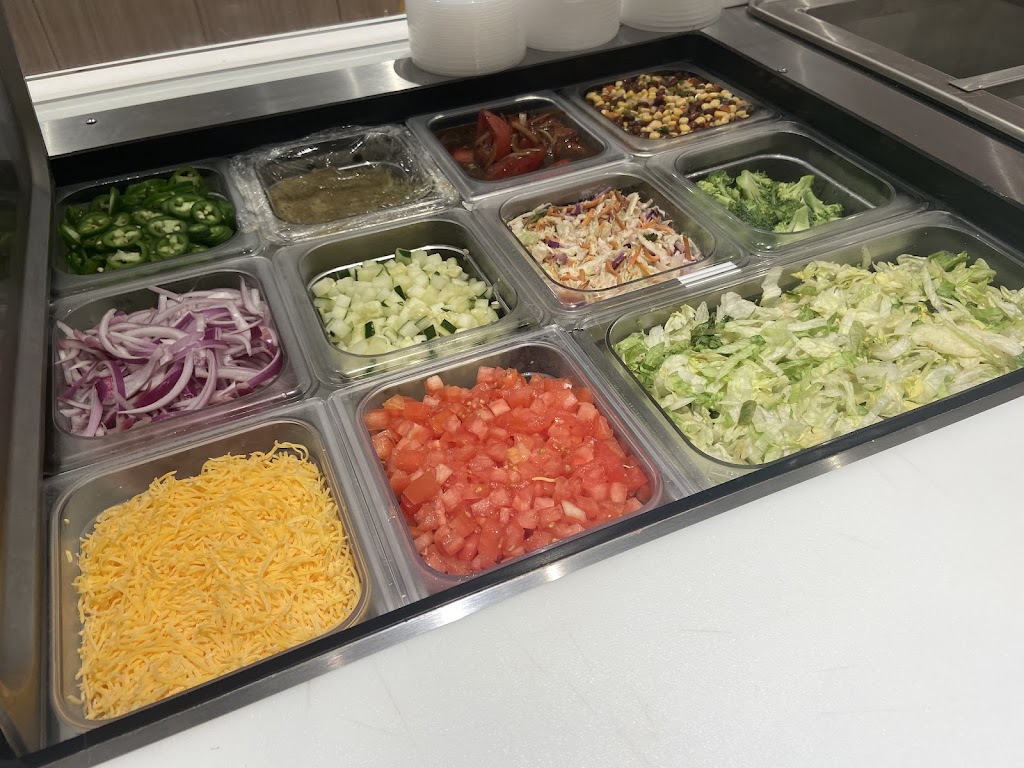 Chicken Kitchen | restaurant | 17149 Pines Blvd, Hollywood, FL 33027, USA | 9545057941 OR +1 954-505-7941