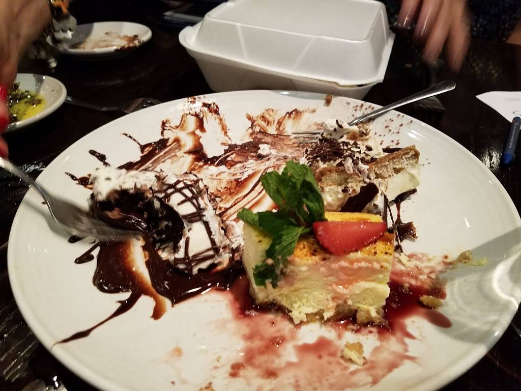 Carrabbas Italian Grill | restaurant | 5515 E Fowler Ave, Temple Terrace, FL 33617, USA | 8139893898 OR +1 813-989-3898