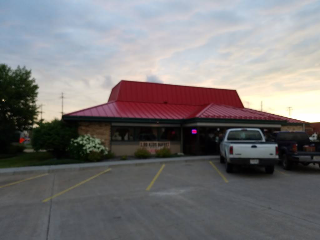 Pizza Hut | meal takeaway | 205 W Pine St, Eagle River, WI 54521, USA | 7154799709 OR +1 715-479-9709