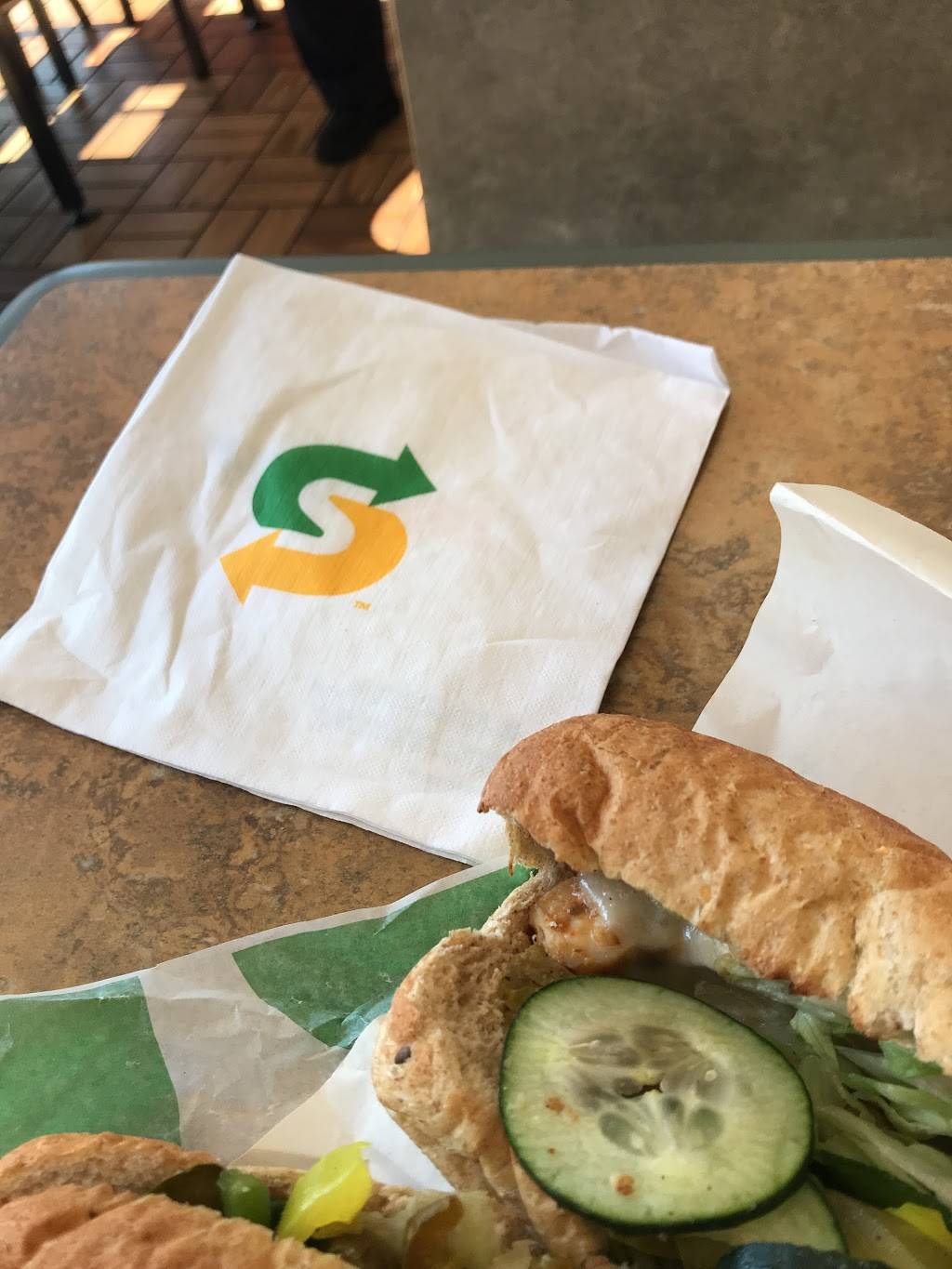 Subway | restaurant | 2328 W Holcombe Blvd, Houston, TX 77030, USA | 7136616520 OR +1 713-661-6520