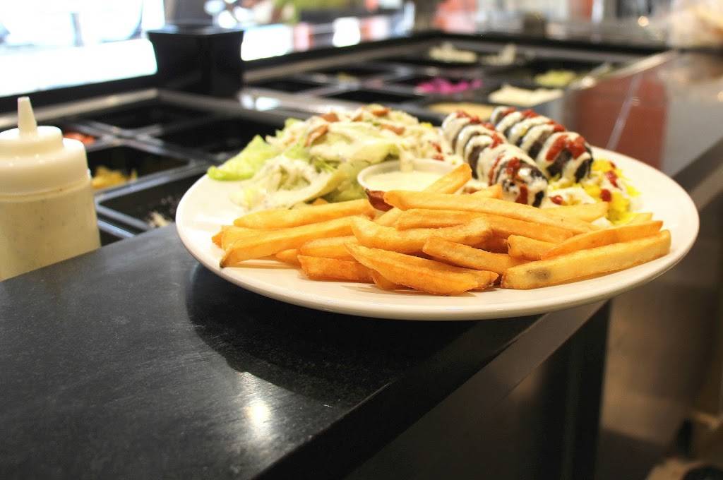 On-Z-Rocks | restaurant | 180 Queen St S, Mississauga, ON L5M 1L3, Canada | 9058123456 OR +1 905-812-3456