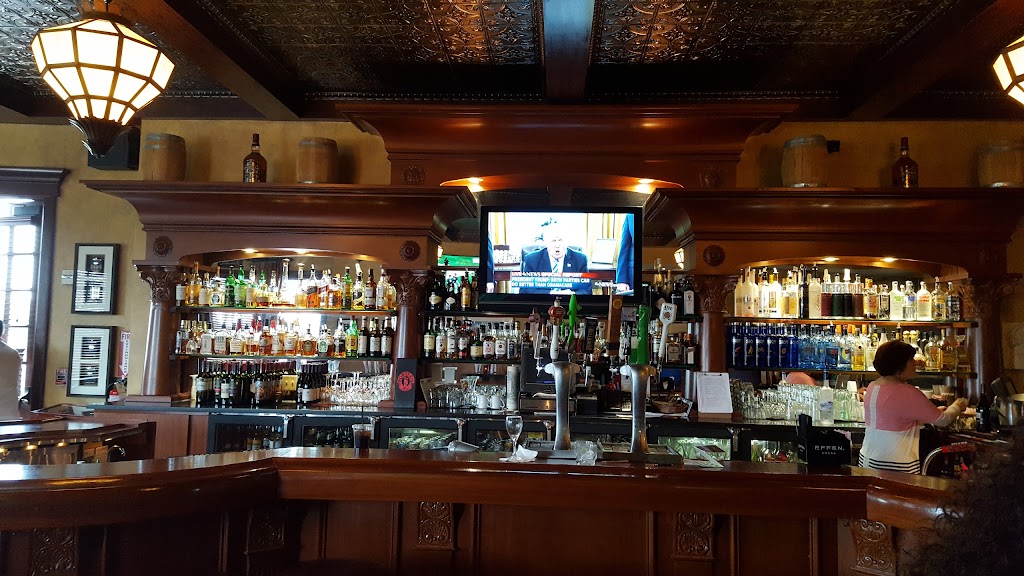 Johnnys Supper Club | restaurant | 1250 Bowes Creek Rd, Elgin, IL 60124, USA | 8472145877 OR +1 847-214-5877