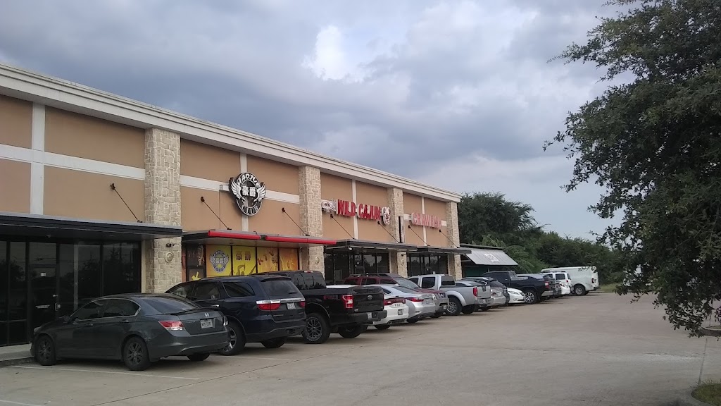 Wild Cajun | restaurant | 6533 Wilcrest Dr, Houston, TX 77072, USA | 8323284000 OR +1 832-328-4000