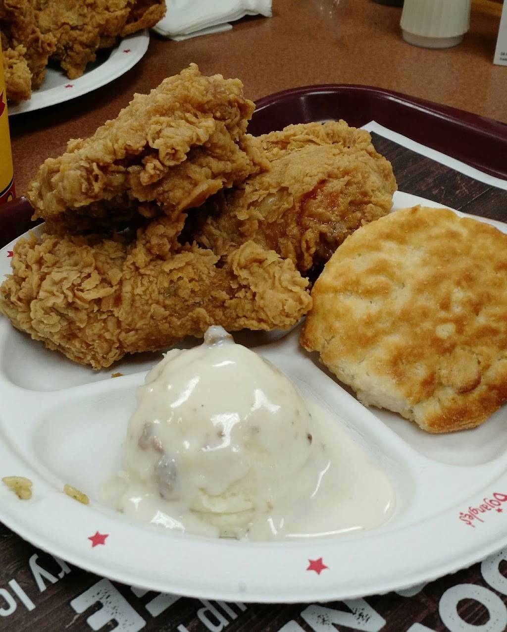 Bojangles Famous Chicken n Biscuits | restaurant | 976 Bells Hwy, Walterboro, SC 29488, USA | 8437823660 OR +1 843-782-3660