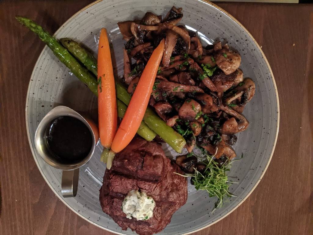 Lancelot Restaurant | restaurant | 201 Gore Creek Dr, Vail, CO 81657, USA | 9704765828 OR +1 970-476-5828