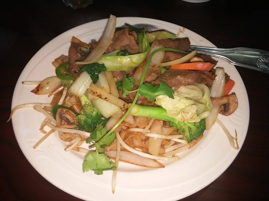 Little Saigon | restaurant | 7 Linden Ave, South San Francisco, CA 94080, USA | 6505891398 OR +1 650-589-1398