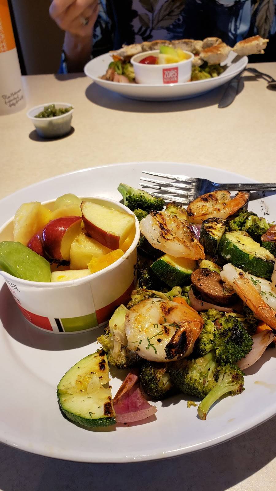 Zoës Kitchen | restaurant | 5247 US-280, Birmingham, AL 35242, USA | 2059952760 OR +1 205-995-2760