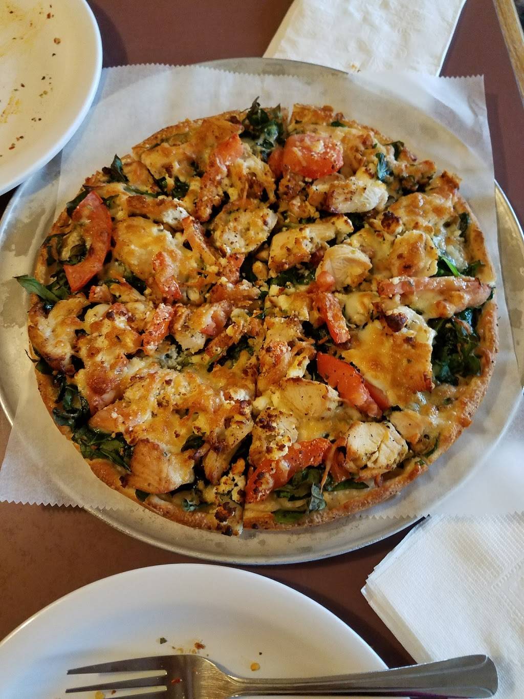 Royal Family Restaurant & Pizza | meal takeaway | 374 Lower County Rd, Dennis Port, MA 02639, USA | 5083982949 OR +1 508-398-2949