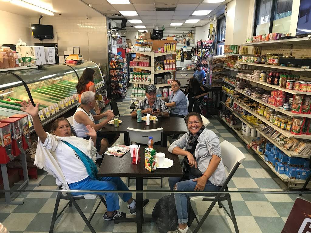 Carniceria La Tapatia | restaurant | 739 E Hyde Park Blvd #2507, Inglewood, CA 90302, USA | 3106715475 OR +1 310-671-5475