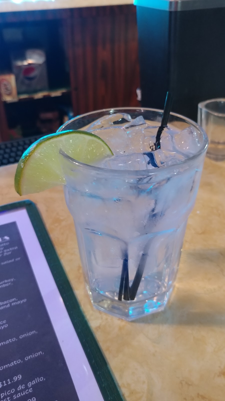 The Ville Pub & Grill | restaurant | 2300 Woodland Ave, Coffeyville, KS 67337, USA | 6202516680 OR +1 620-251-6680