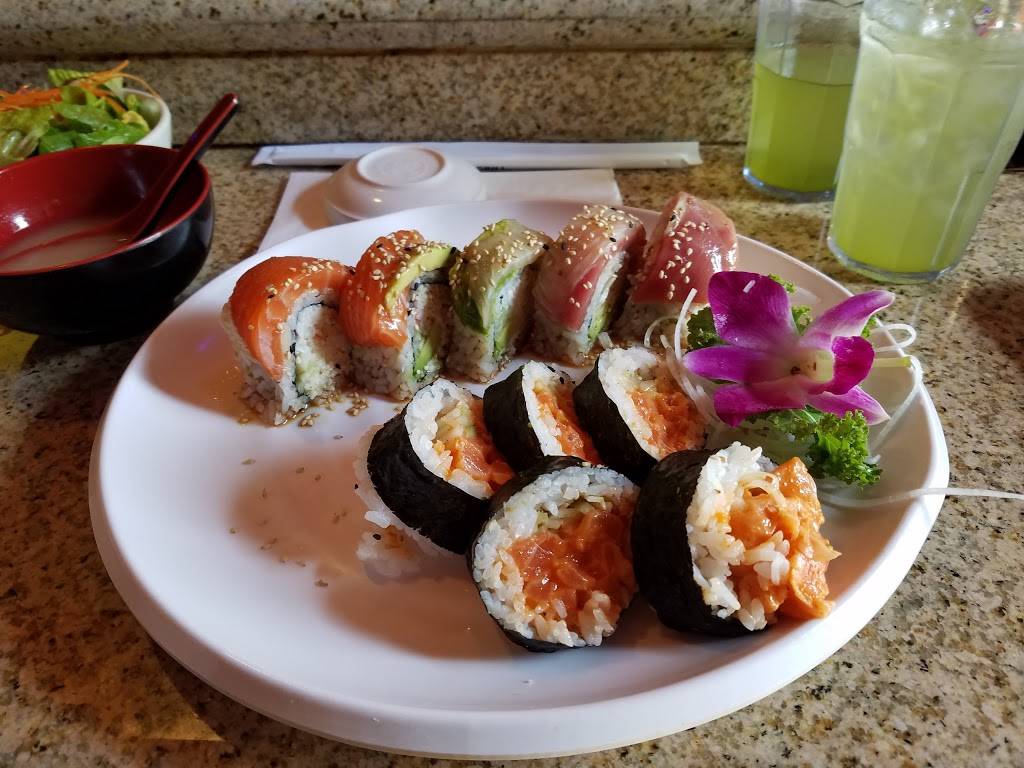 Sake Sushi | restaurant | 36068 Hidden Springs Rd # K, Wildomar, CA 92595, USA | 9516784420 OR +1 951-678-4420