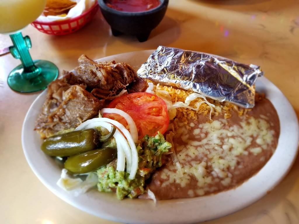 El Ranchero Mexican | restaurant | 21 Sturgis Corner Dr, Iowa City, IA 52246, USA | 3193384324 OR +1 319-338-4324