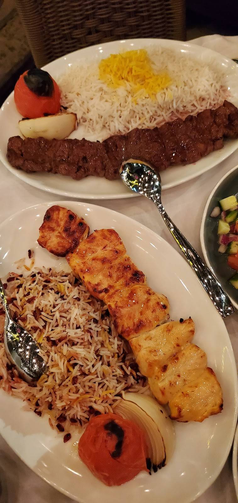 Shiraz Kitchen & Wine Bar | restaurant | 111 W 17th St, New York, NY 10011, USA | 2125170840 OR +1 212-517-0840