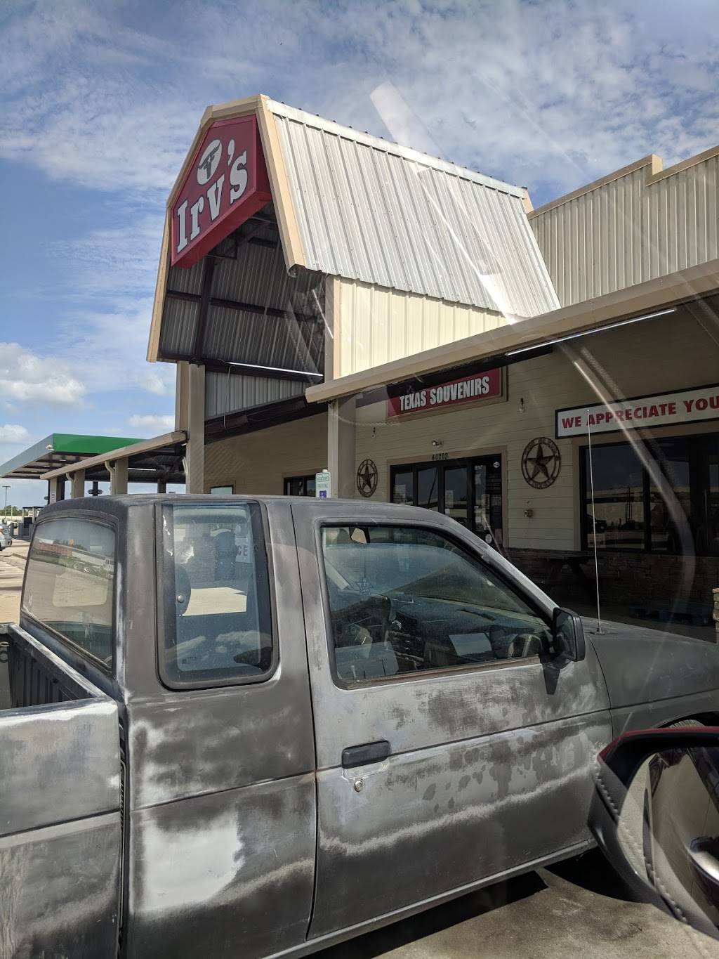 Irvs BBQ | restaurant | 40203 US-290, Waller, TX 77484, USA | 9363721050 OR +1 936-372-1050