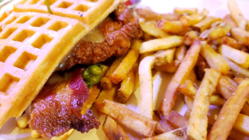 Chicken Shack | restaurant | 1443 W Northern Lights Blvd suite p, Anchorage, AK 99503, USA | 9077430000 OR +1 907-743-0000