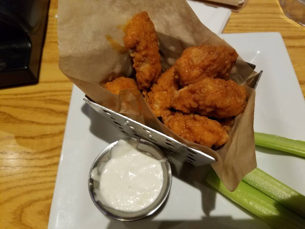 Chilis Grill & Bar | restaurant | 426 S Telshor Blvd, Las Cruces, NM 88001, USA | 5755228081 OR +1 575-522-8081