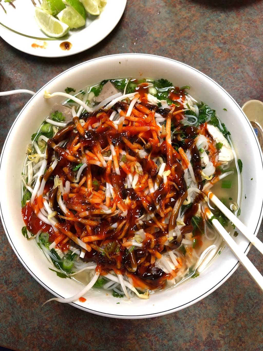 Pho King | restaurant | 210 Needmore Rd suit G, Clarksville, TN 37040, USA | 9318962222 OR +1 931-896-2222