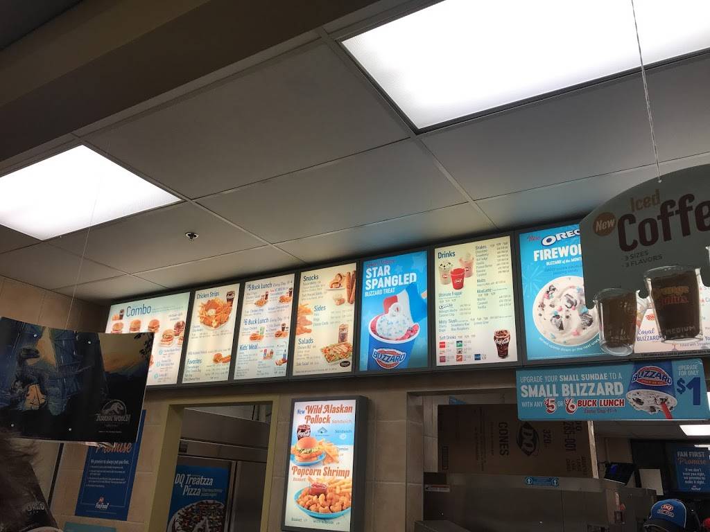 Dairy Queen Grill & Chill | restaurant | 829 W Main St, Gaylord, MI 49735, USA | 9897313298 OR +1 989-731-3298