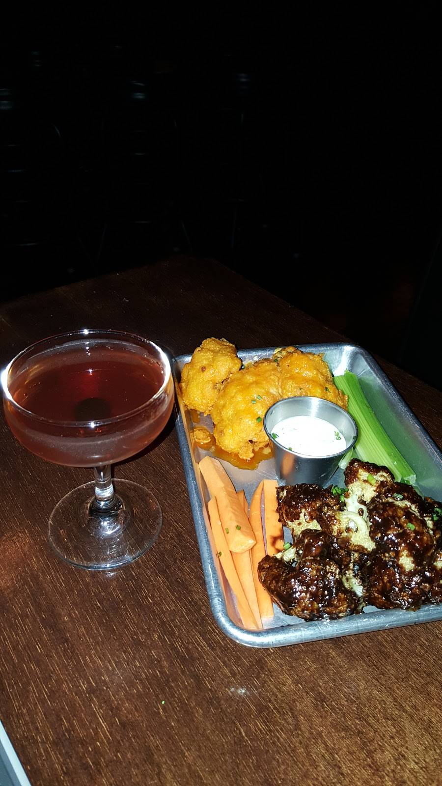 Founders Ale House | restaurant | 8771 Pico Blvd, Los Angeles, CA 90035, USA | 4247770079 OR +1 424-777-0079