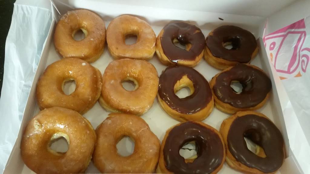 Dunkin | bakery | 14632 SW 8th St, Miami, FL 33184, USA | 3052215710 OR +1 305-221-5710