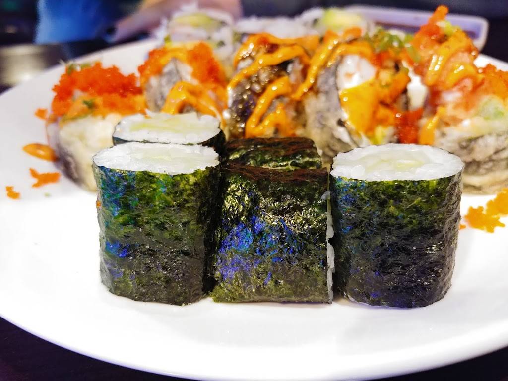 Sushi King | restaurant | 3065, 1030 E Algonquin Rd, Algonquin, IL 60102, USA | 2246787007 OR +1 224-678-7007