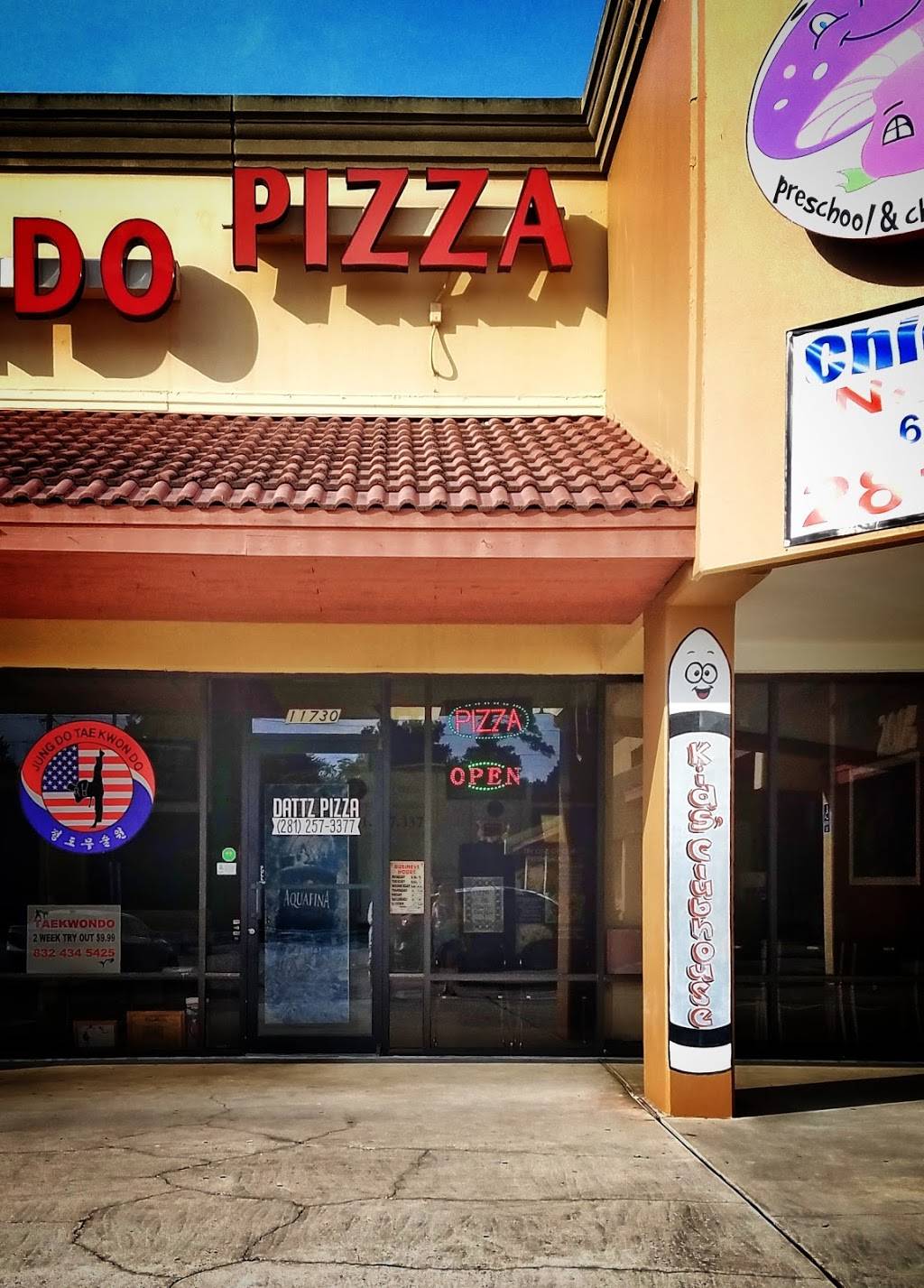 Dattz Pizza | restaurant | 11730 Grant Rd, Cypress, TX 77429, USA | 2812573377 OR +1 281-257-3377