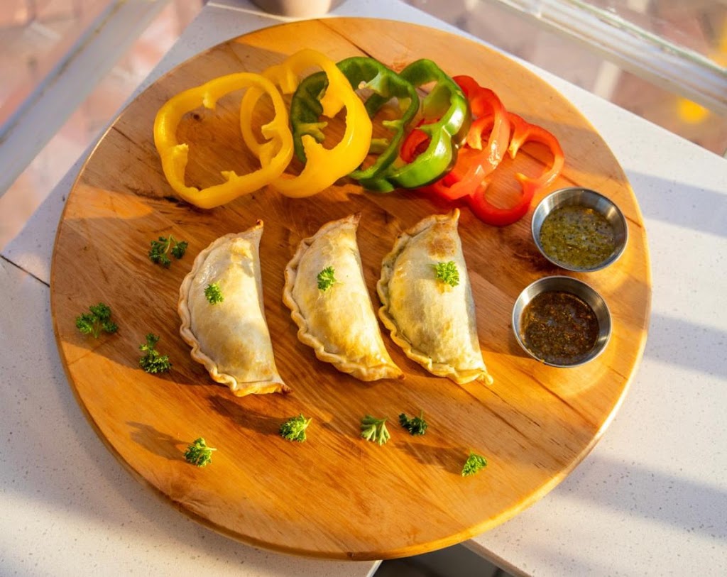 DC Tasty Corner | restaurant | 3147 Dumbarton St NW, Washington, DC 20007, USA | 2023333838 OR +1 202-333-3838