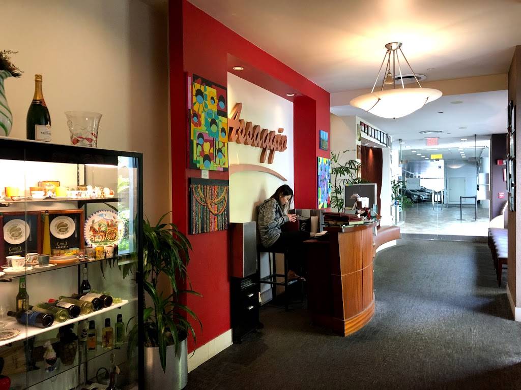 Assaggio Kahala Bistro | restaurant | 4346 Waialae Ave, Honolulu, HI 96816, USA | 8087321011 OR +1 808-732-1011