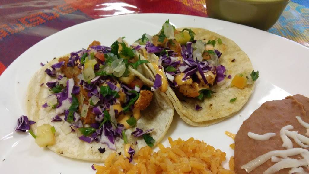 Alexs Mexican Bar & Grill | restaurant | 163 W Belvidere Rd, Round Lake, IL 60073, USA | 8478867777 OR +1 847-886-7777