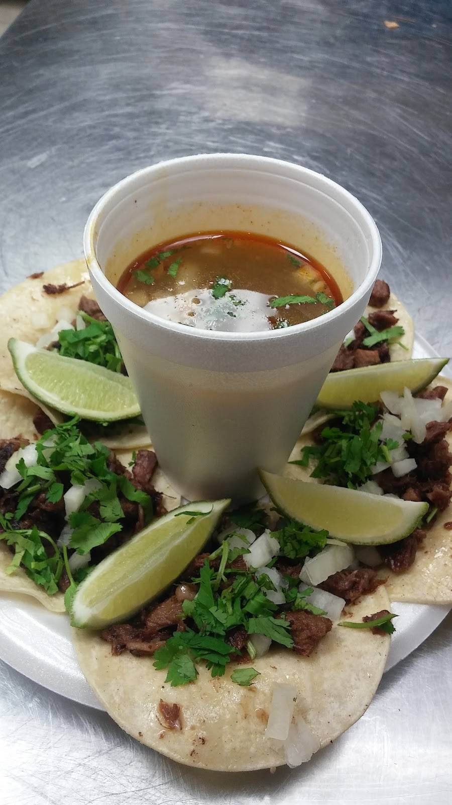 Chinelos Mexican Food | restaurant | 1228 W Littleton Blvd, Littleton, CO 80120, USA | 7207082166 OR +1 720-708-2166