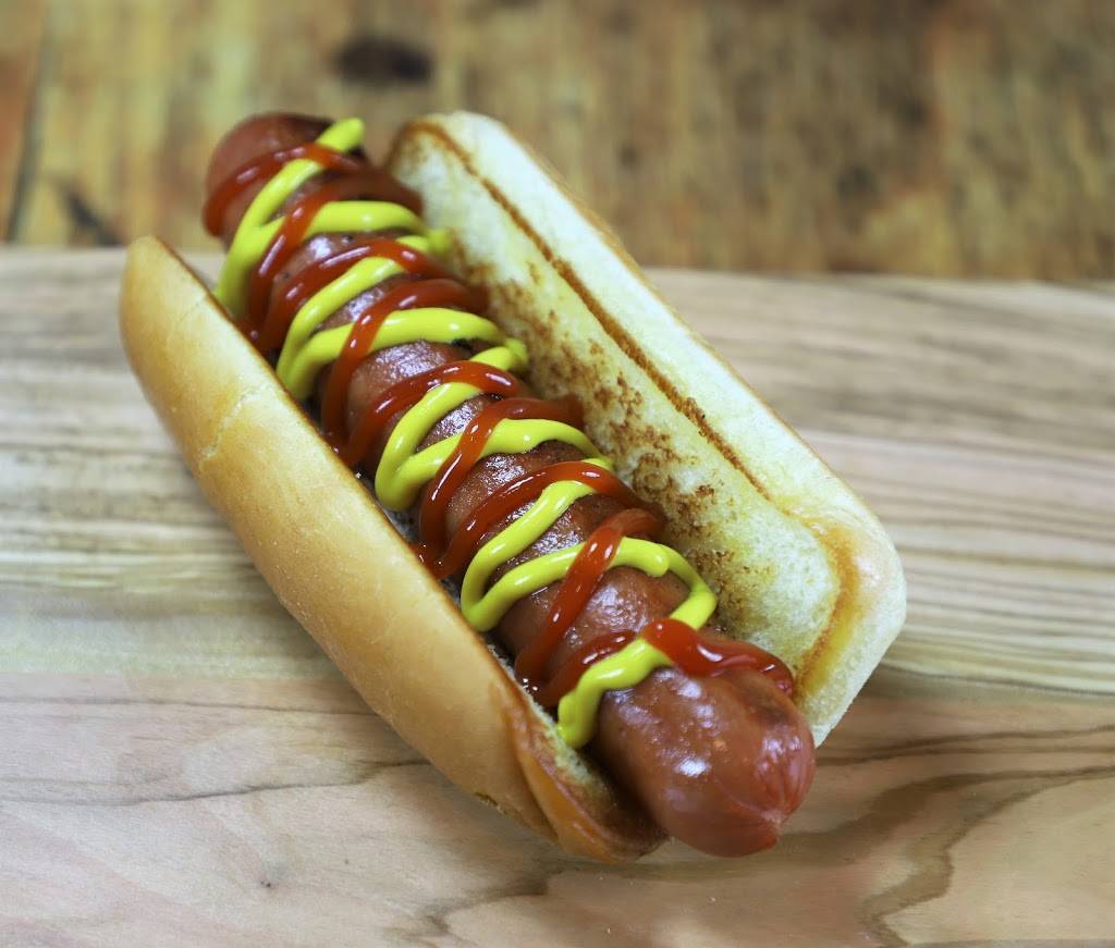 BurgerFiend | restaurant | 3980 Center Point Rd NE, Cedar Rapids, IA 52402, USA | 3192004499 OR +1 319-200-4499