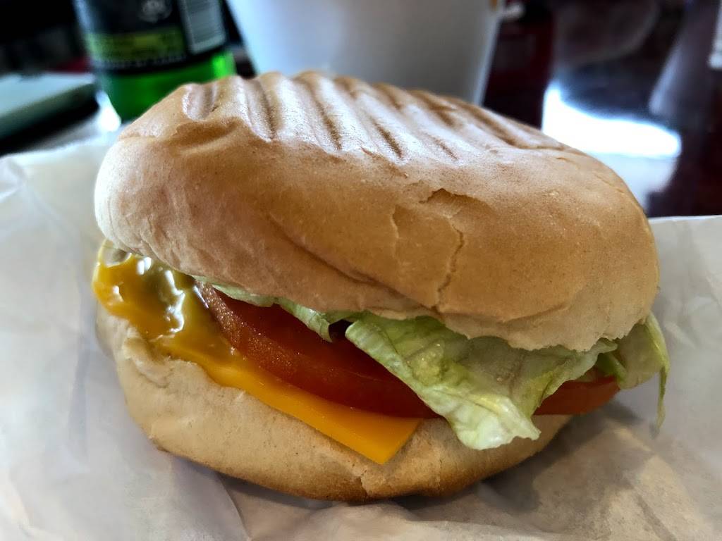 La Poutinerie Albert | restaurant | 780 Boulevard Saint-Joseph, Gatineau, QC J8Y 4B9, Canada | 8192054020 OR +1 819-205-4020