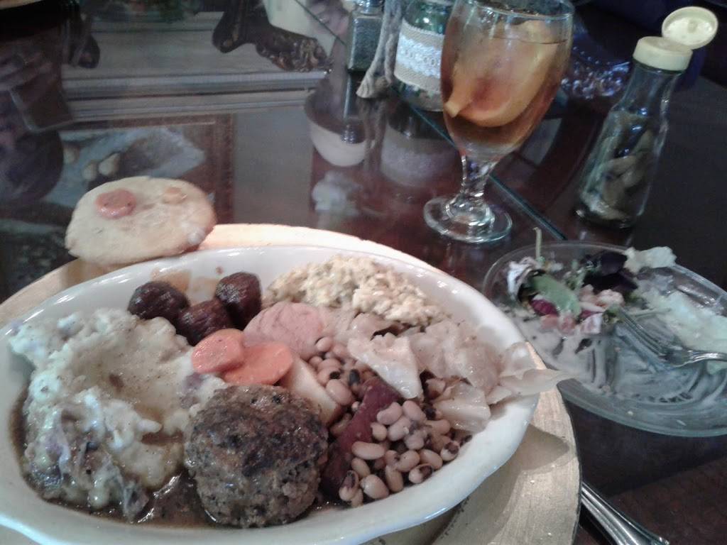 Grace Estate | restaurant | 1114 Broadway St, Minden, LA 71055, USA | 3186399595 OR +1 318-639-9595