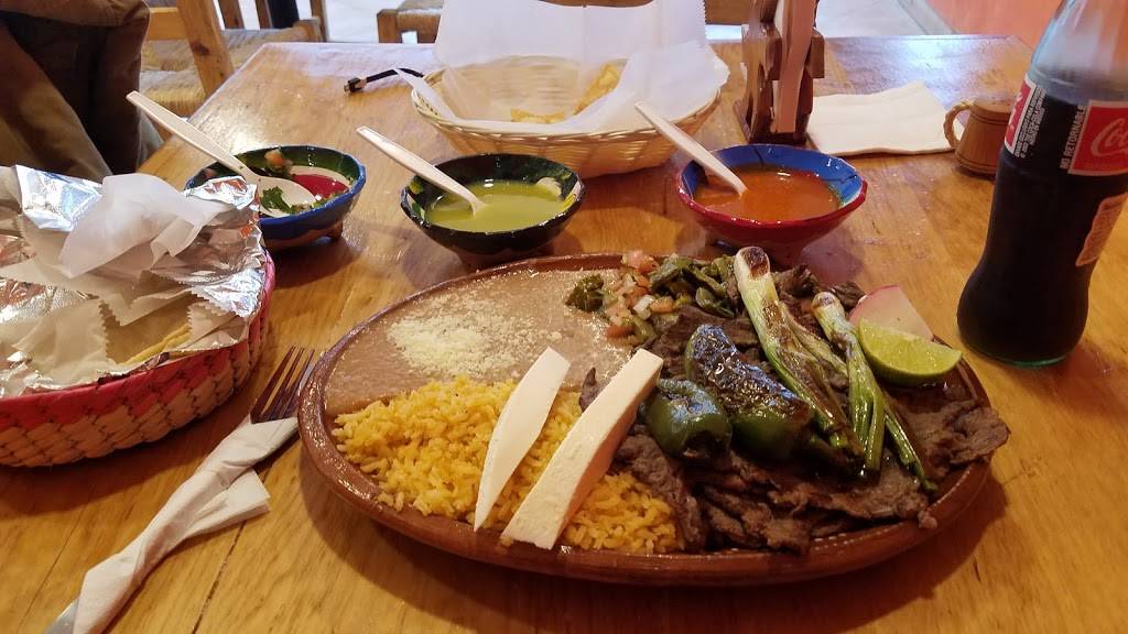 El Cantaro Delaware | restaurant | 181 S Dupont Hwy, New Castle, DE 19720, USA | 3023223095 OR +1 302-322-3095