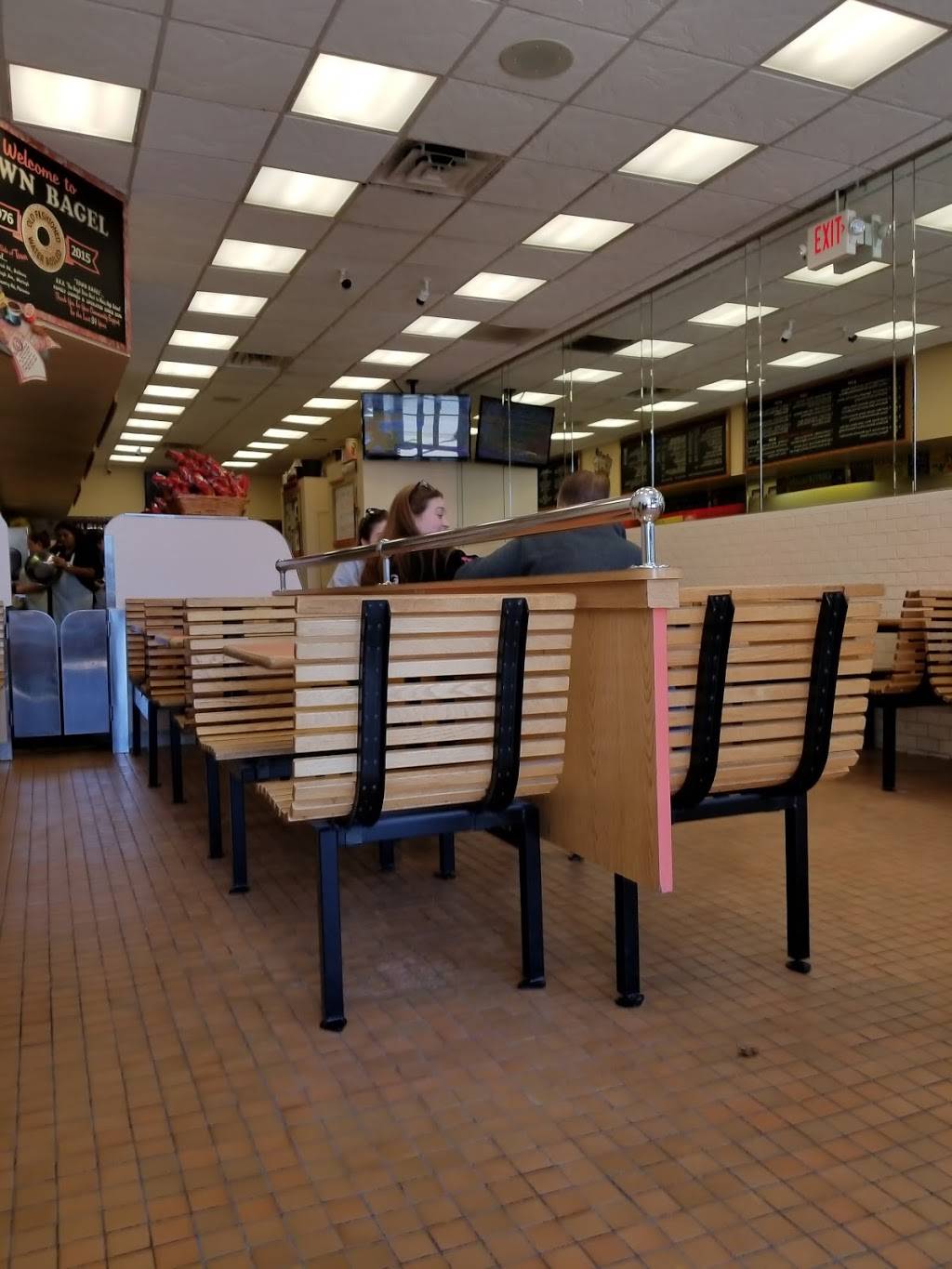 Town Bagel of Massapequa | bakery | 4917 Merrick Rd, Massapequa Park, NY 11762, USA | 5165414341 OR +1 516-541-4341