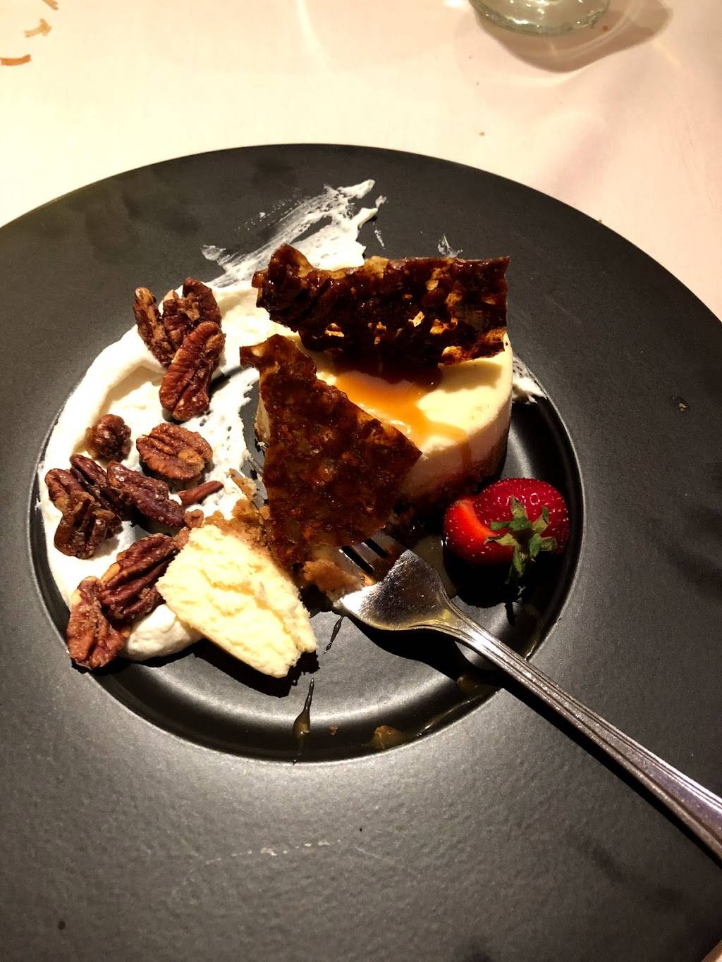 Montego Resto Club | restaurant | 1460 Avenue Maguire, Québec, QC G1T 1P2, Canada | 4186887991 OR +1 418-688-7991