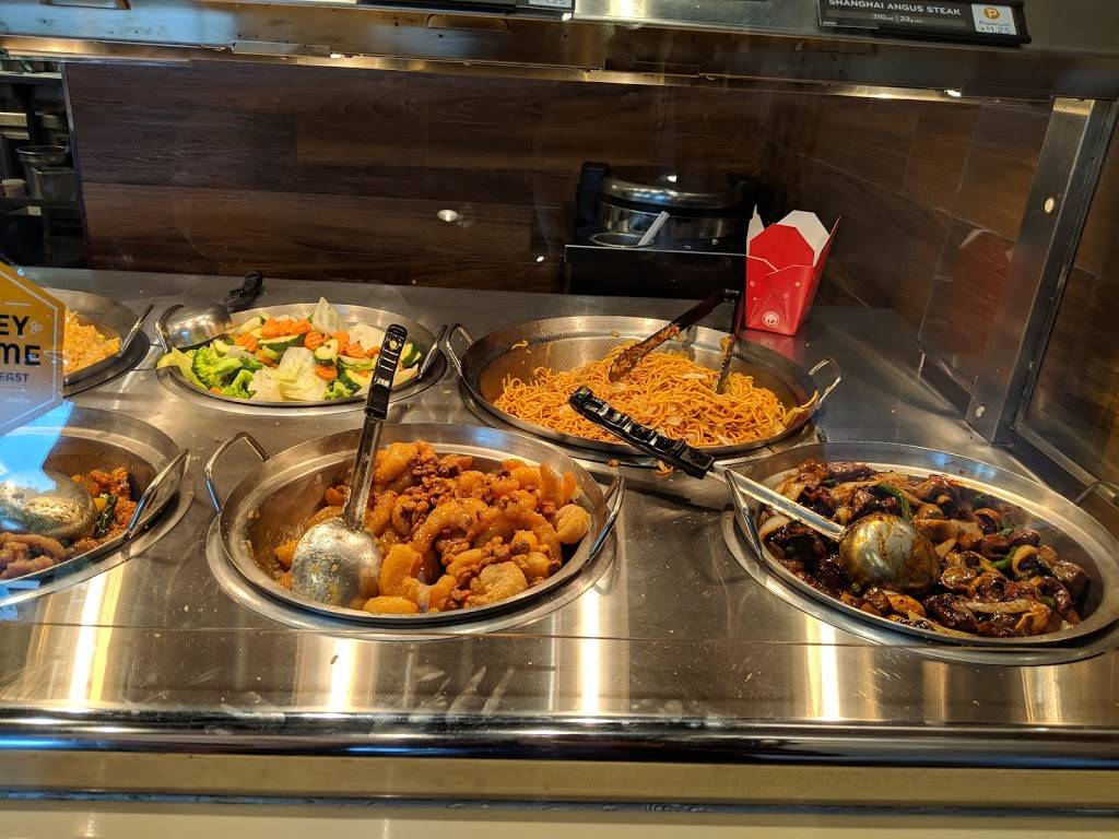 Panda Express | restaurant | 90-04 Metropolitan Ave, Forest Hills, NY 11375, USA | 7189970262 OR +1 718-997-0262