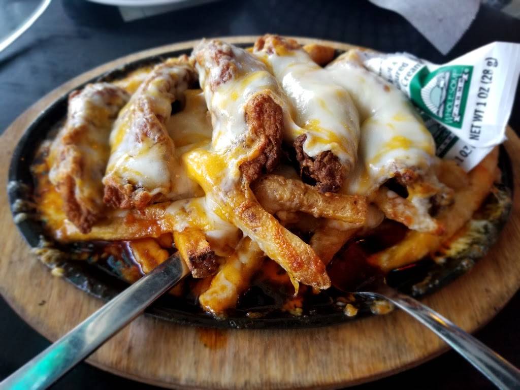 Big Dawgs Family Sports Restaurant | restaurant | 1330 Blanding Blvd # 135, Orange Park, FL 32065, USA | 9042724204 OR +1 904-272-4204