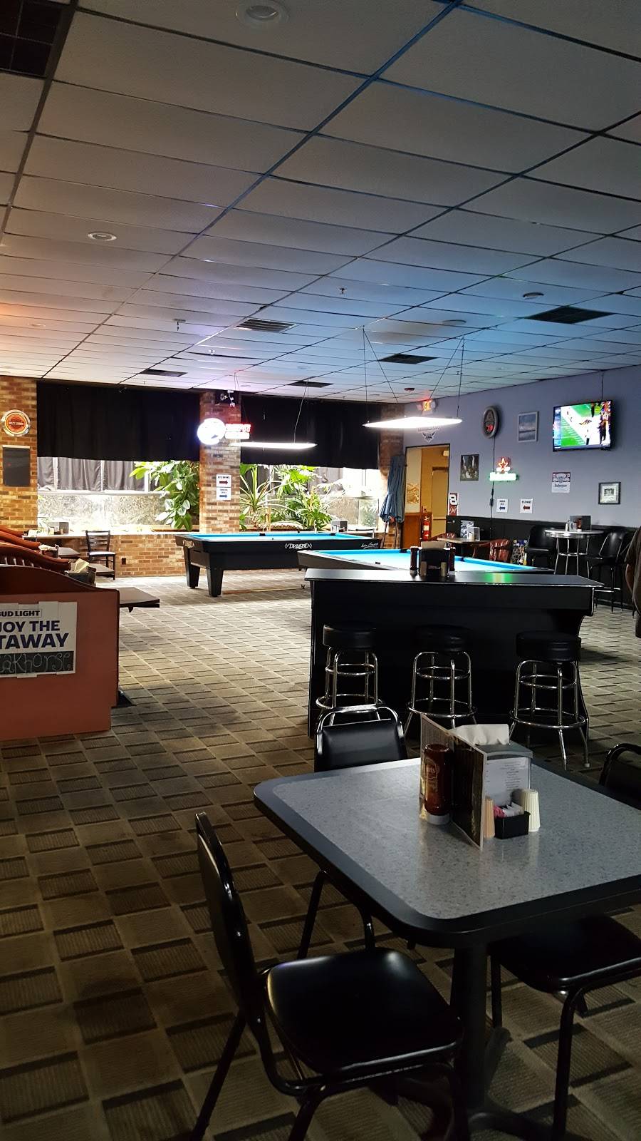 The Steakhorse "Restaurant and Billiards" | restaurant | 997 Asheville Hwy, Spartanburg, SC 29303, USA | 8645861527 OR +1 864-586-1527