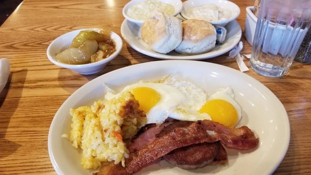 Cracker Barrel Old Country Store | restaurant | 4350 E Southport Rd, Indianapolis, IN 46237, USA | 3177847691 OR +1 317-784-7691