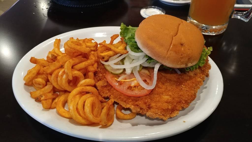 Germantown Grille | restaurant | 505 Ten Mile Creek Rd, Germantown Hills, IL 61548, USA | 3093833030 OR +1 309-383-3030