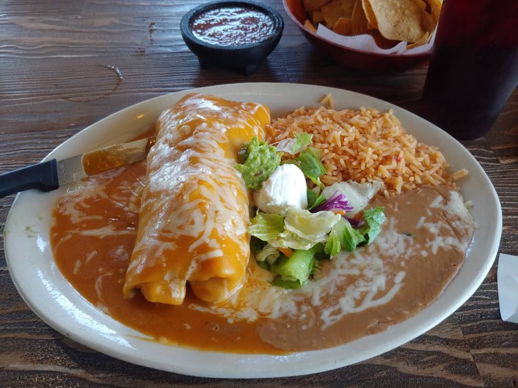 Taco Giro Mexican Grill & Seafood | restaurant | 139 W Cottonwood Ln, Casa Grande, AZ 85122, USA | 5203404210 OR +1 520-340-4210